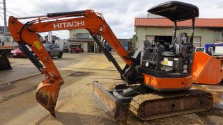 油圧ショベル ZX30-5A＃33111 | 頸北建機有限会社